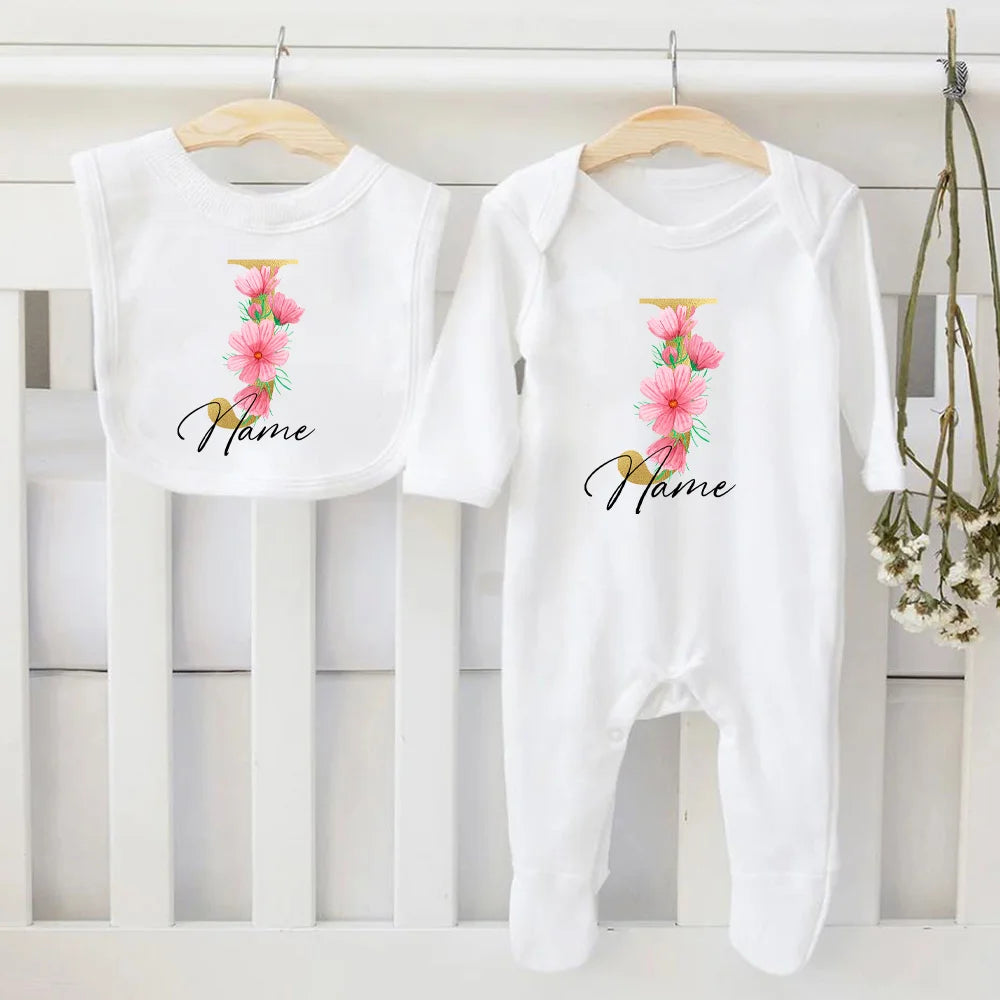 Conjunto de babero y body personalizado