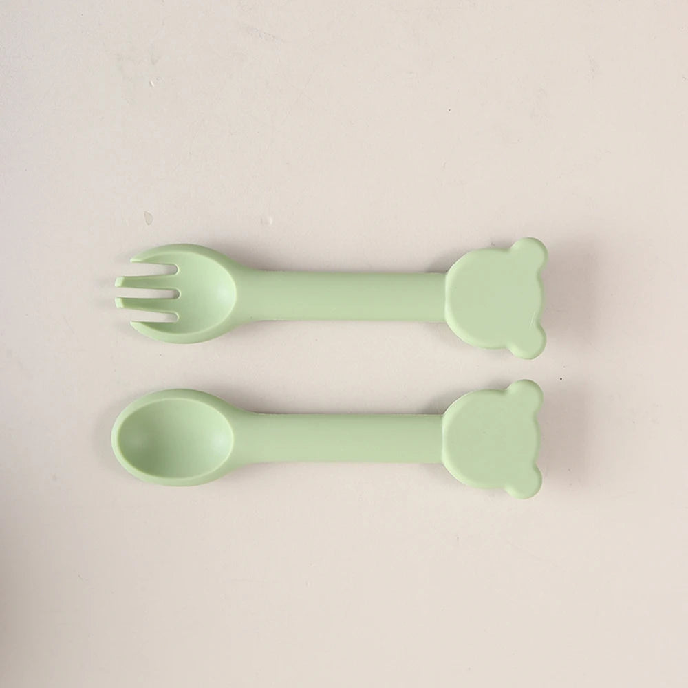 Talheres de silicone em formato de urso