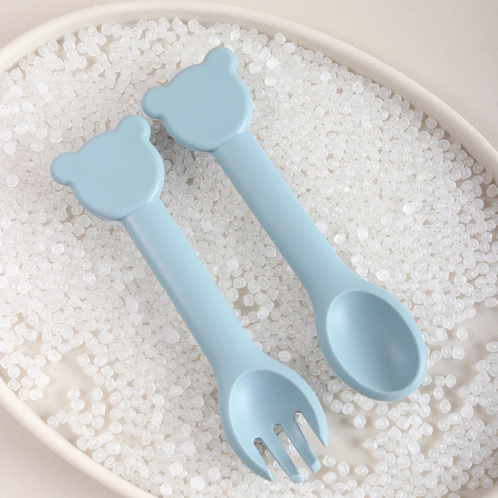 Talheres de silicone em formato de urso