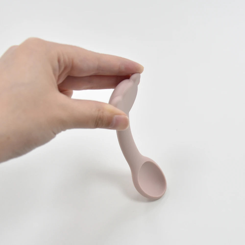 Talheres de silicone em formato de urso