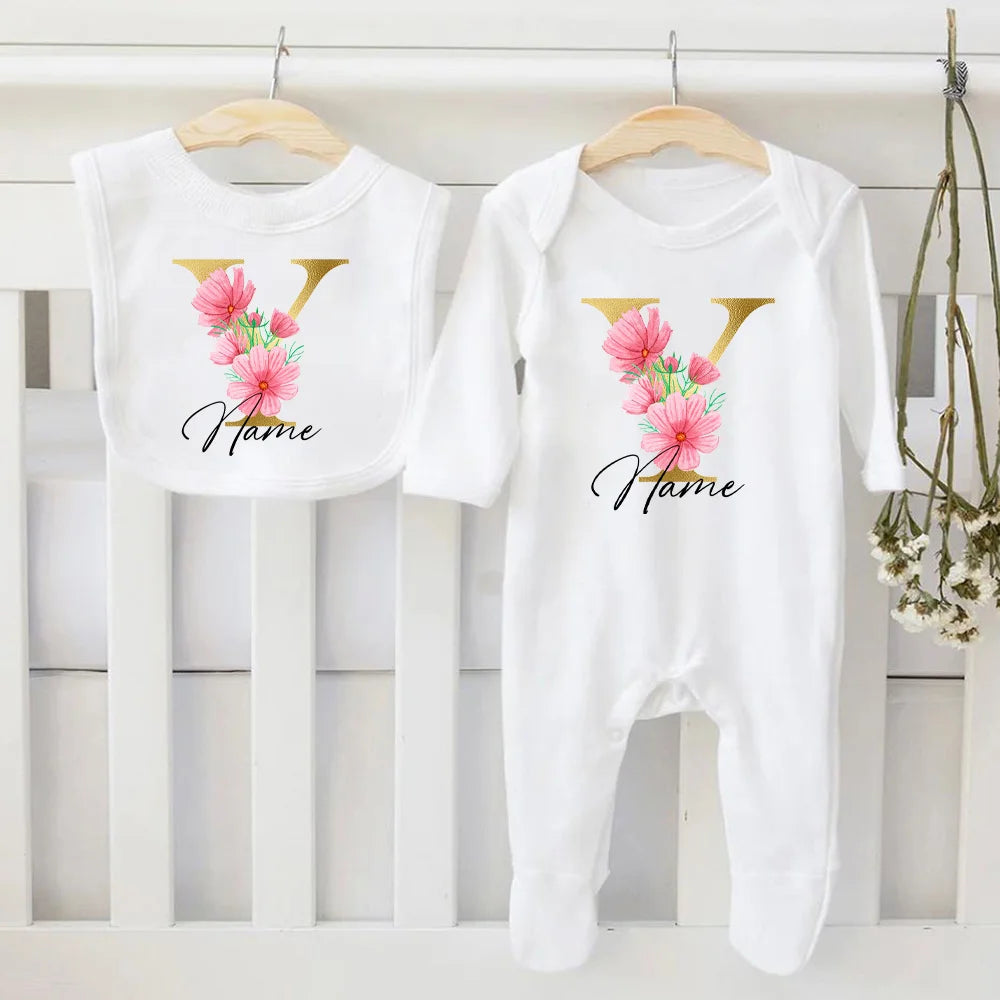 Conjunto de babero y body personalizado