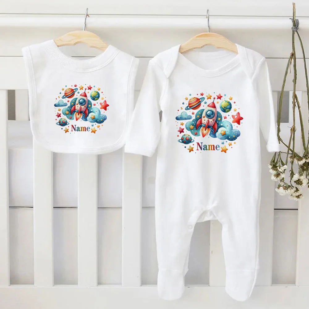 Conjunto personalizado de babero y pelele